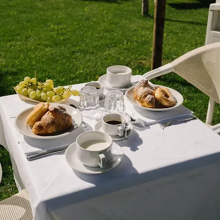 Tenuta Don Carlo Farm stay *